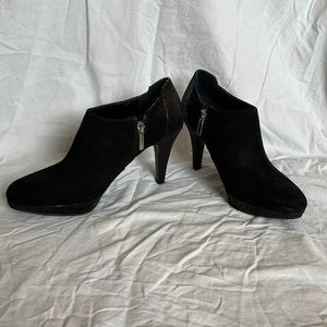 Bandolino | Heel booties